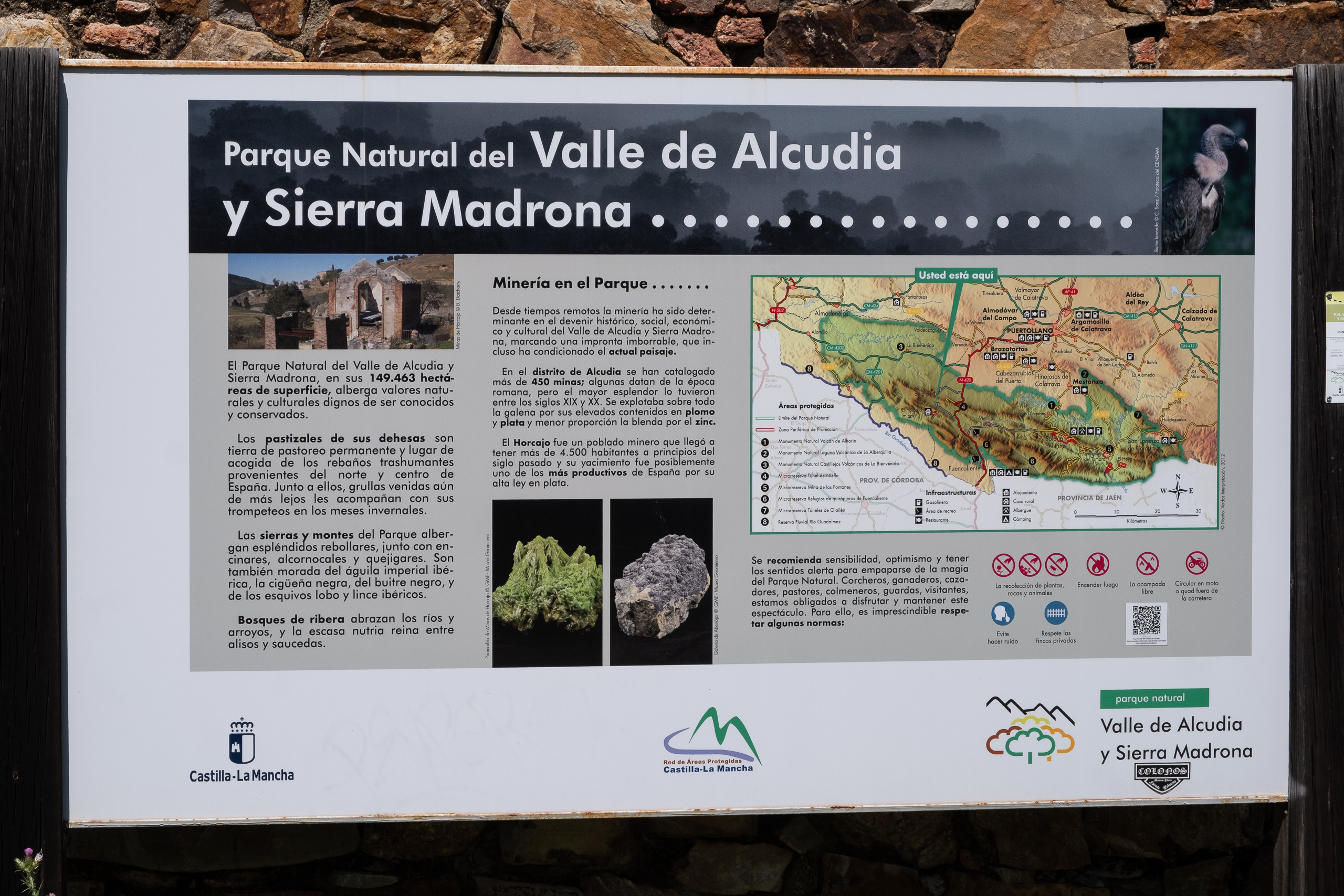 Infotafel des Parque Natural Valle de Alcudia y Sierra Madrona